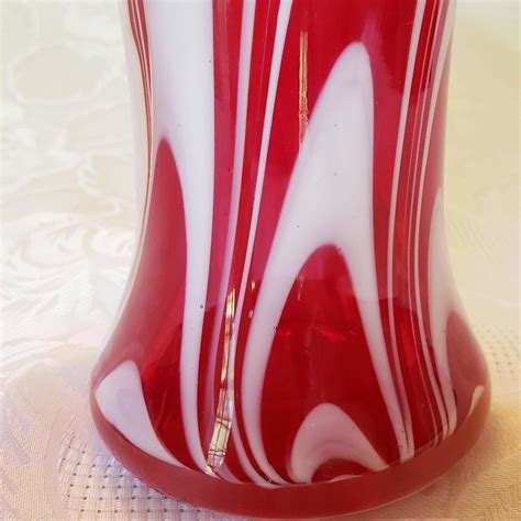 Swirl Red White Art Glass Vase Sold Aunt Gladys Attic