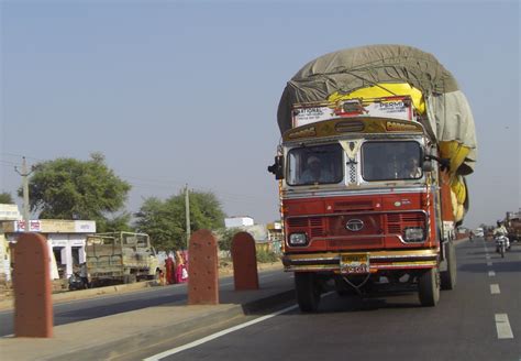 fileindian truck full loadedjpg