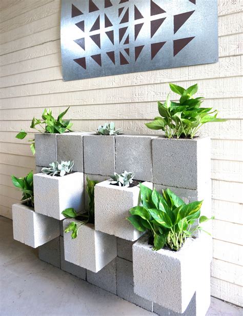 diy cinder block succulent wall   twist