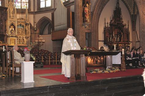 pastoor van zutphen  jaar jong en  jaar priester rondjegoirle