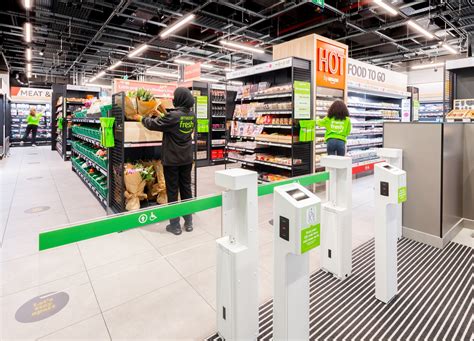 amazon fresh opens  uk grocery store offering private food brand