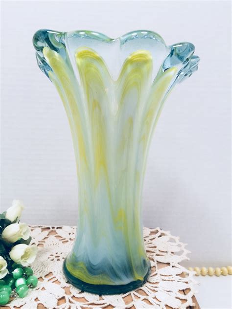 Vintage Hand Blown Glass Vase Green And Yellow Flared Scallop Top