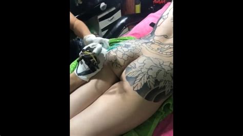 beautiful nude asian girl gets tatoo 2018