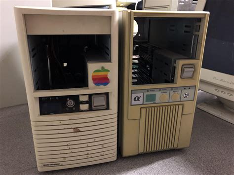apple computer    seller  hey im  complaining desktop cases
