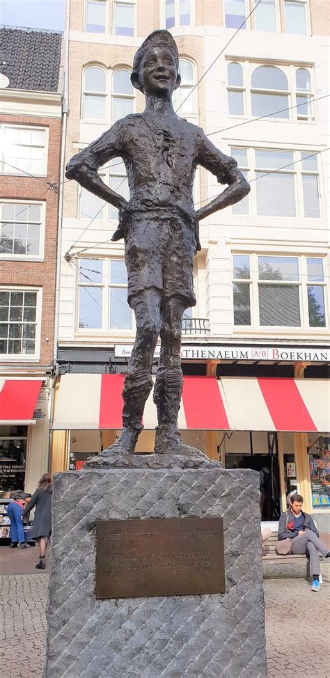 statue amsterdams lieverdje amsterdam 2019 all you need to know