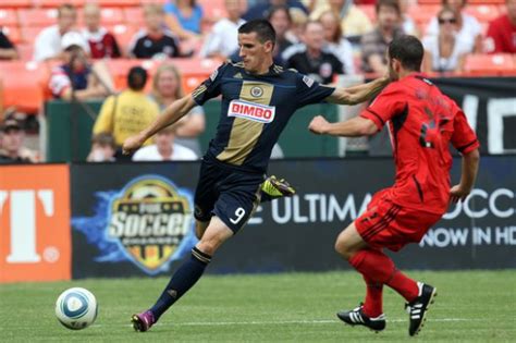 le toux   rescue  union draws  red bulls fast philly sports