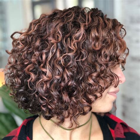 65 Different Versions Of Curly Bob Hairstyle Curly Bob