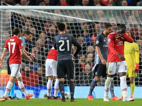 Jose Mourinho Explains Romelu Lukaku Penalty Snub Sports Mole