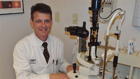 eye care center offers specialty services