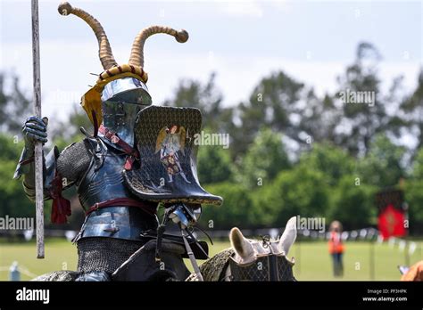 knight   enactment  medieval jousting tournament stock photo alamy