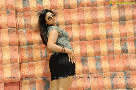 Hot Actress Hot Telugu Actress Jyoti Exposes Her Huge Ass