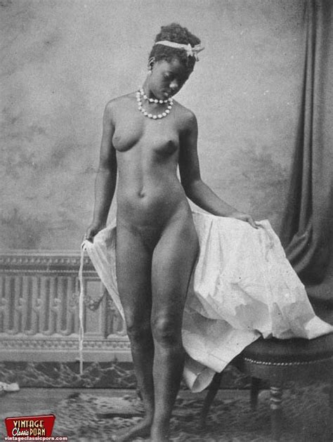 vintage ethnic girls showing their beautiful sexy nude body xjizz