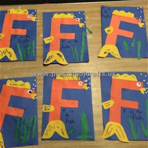 letter  crafts  kindergarten preschool crafts