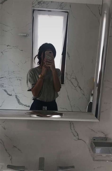 pin by litzy on clothing selfie poses instagram mirror selfie poses
