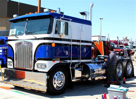 custom kenworth trucks  toyota tacoma