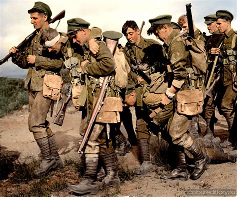 ww british soldiers  color