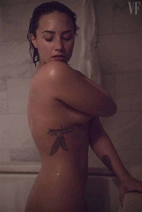 Demi Lovato Nude Pics Pagina 1