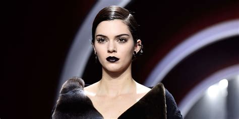 why is kendall jenner missing from paris fashion week kendall jenner not walking milan london