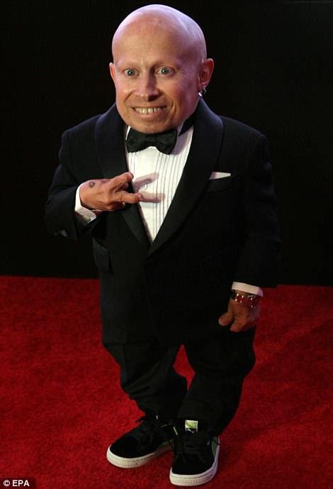 Mike Myers Leads Tributes To Austin Powers Co Star Verne Troyer Daily