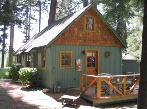 charming rustic  sq ft wildflower cabin small lake houses cottage exterior small