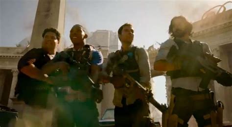call  duty ghosts trailer sees average joes shoot   cnet