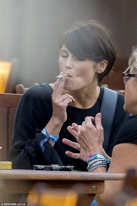 Gemma Arterton Puffs On Cigarette And Eats A Burger At Bst Daily Mail