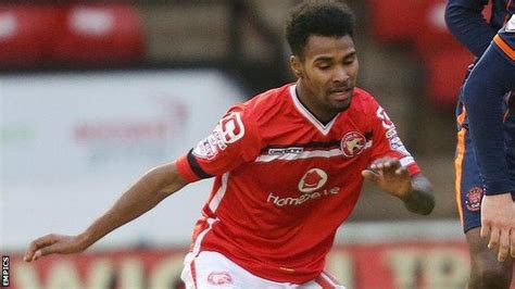 Rico Henry Walsall Left Back Sidelined After Suffering A Dislocated