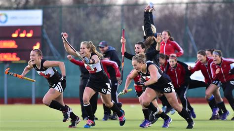 Women S Field Hockey Team Keeps Olympic Dream Alive Team Canada