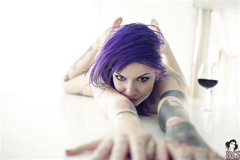 wallpaper face model glasses purple hair tattoo