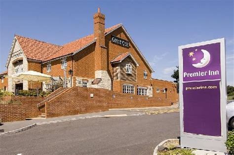 premier inn petersfield updated  prices hotel reviews