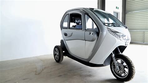 adults  wheel  seater electric car electric tricycles buy