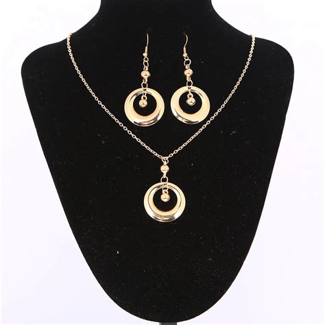 statement earring  necklace set gold color  hoop shaped choker pendant necklace earring