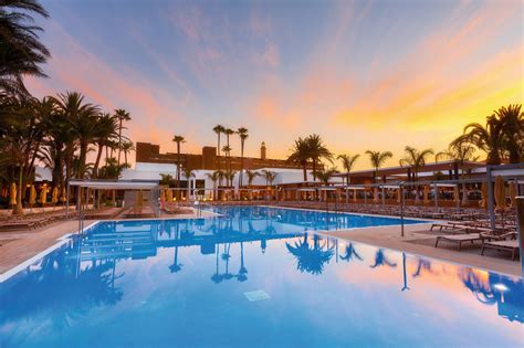 hotel riu palace oasis  maspalomas holidaycheck gran canaria spanien