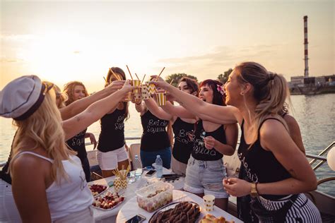 15 bachelorette party games your girls will actually want to play