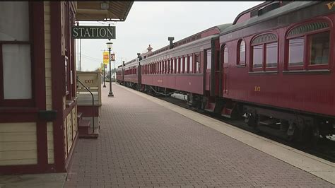 strasburg railroad  lancaster county turns  freight    business  track foxcom