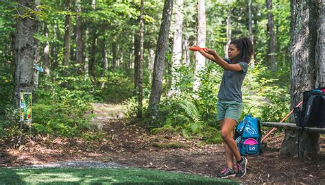 career best round gives cox early worlds lead professional disc golf association
