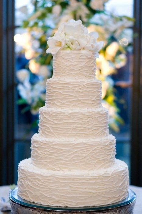 images  wedding cake images  pinterest pretty cakes square cakes   flowers