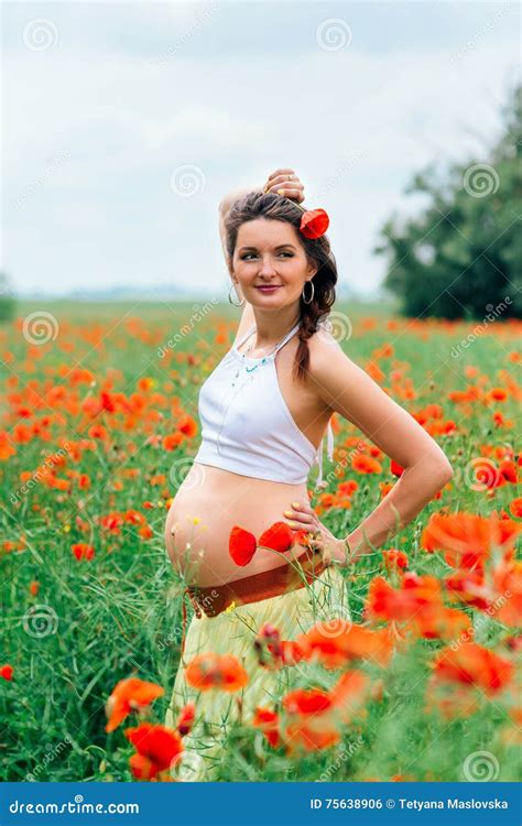 pregnant beautiful girl telegraph