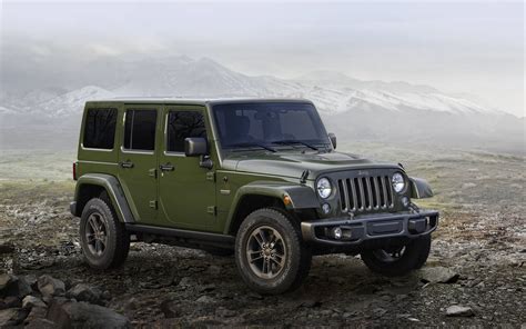 green  jeep celebrates  anniversary   special edition xs
