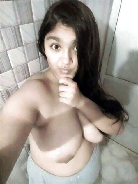 Teen Desi Nude Selfie 22 Pics Xhamster
