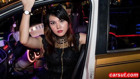 Cute Asian Car Show Girls