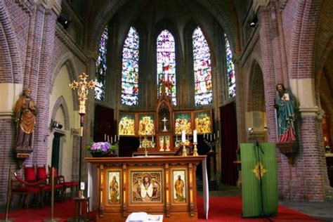 gedenkramen rooms katholieke kerk dokkum dokkum tracesofwarnl