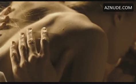 Scarlett Johansson Sexy Scene In The Other Boleyn Girl