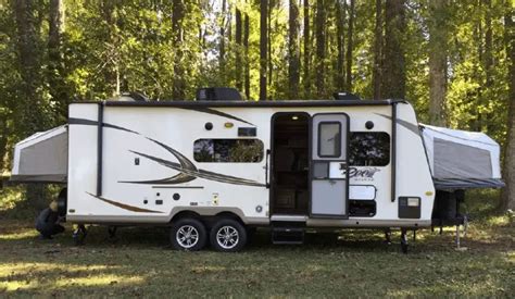 expandable travel trailers   lbs  savvy campers