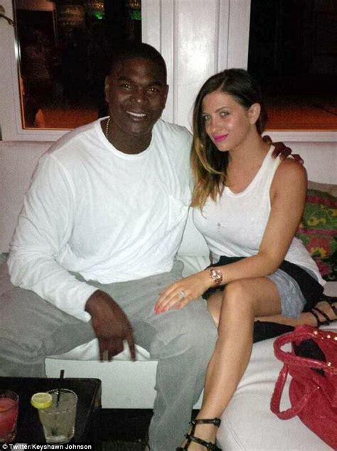 keyshawn johnson accused of affair with married model alicia tarry