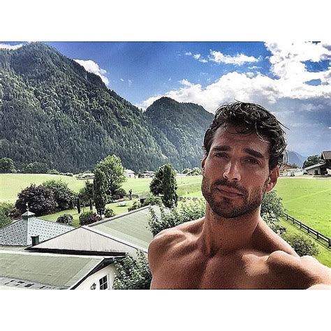 the hills are alive the 41 hottest man selfies of 2015 are so sexy it s a danger to your