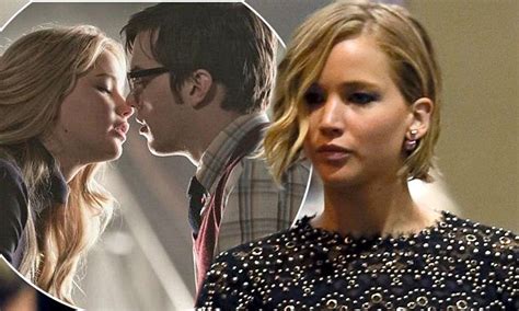 jennifer lawrence and nicholas hoult to film sex scene in x men apocalypse daily mail online