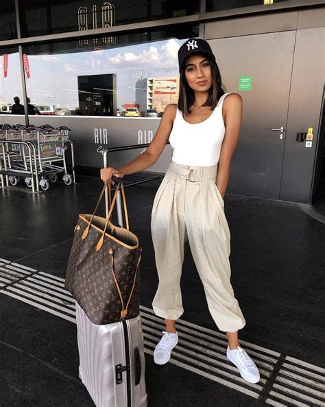 airport outfit ideas  wear   fashion inspiration  discovery