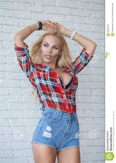 Hot Blonde Teen Big Boobs Porn Pics Sex Photos Xxx