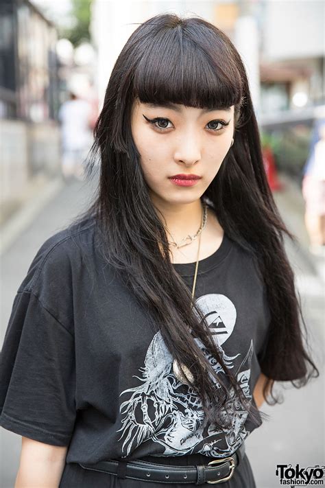 Harajuku Girls In Black Resale Fashion W Tokyo Sex